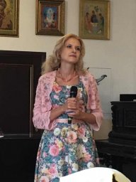 Елена Седова приняла участие в фильме «В джазе только девушки…» №9