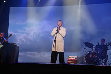 Сергей Рогожин на сцене