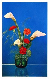 С днем рождения, советская открытка. Цветы в вазе. Фотограф К. Шамшин