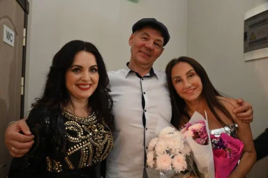 Олег Магадан в кругу друзей на фестивале