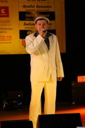 Юрий Белоусов 13 декабря 2008 года на фестивале Хорошая песня 3
