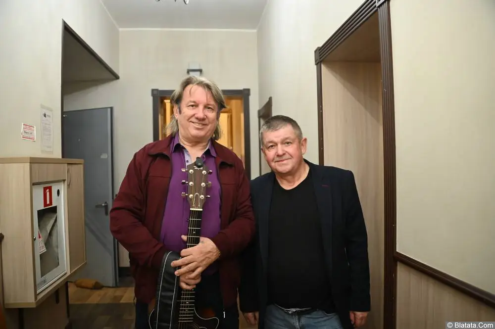 Юрий Лоза с участниками фестиваля «Звезды Невы»