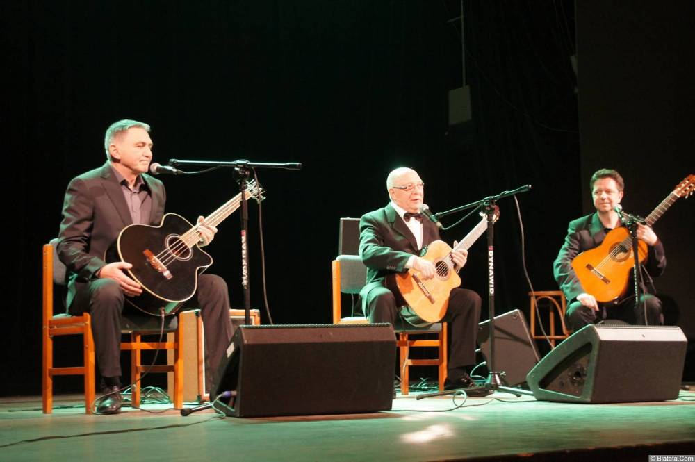 Алексей Авдеев с музыкантами на концерте 21 января 2015 года