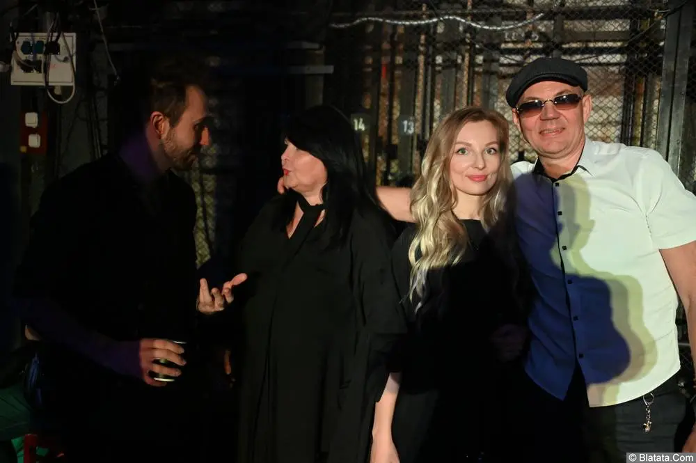 Олег Магадан в ожидании выхода на сцену | Петербург 2025