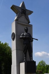 Памятник советском солдату