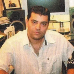 Арсен Петросов