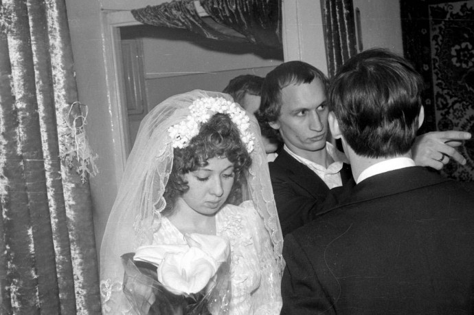 Невеста с цветами коала 1975 год