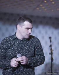 Михаил Бурляш дал первый концерт в Москве