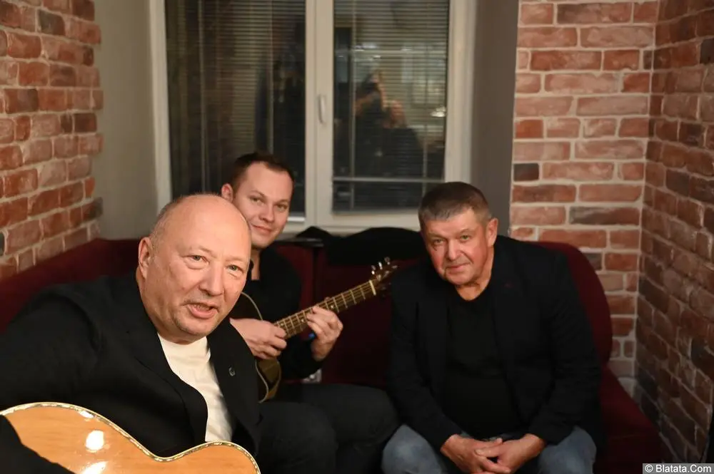 Юрий Гальцев готовится к выступлению | Фестиваль в Санкт-Петербурге