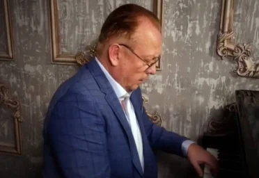 Александр Торчилин