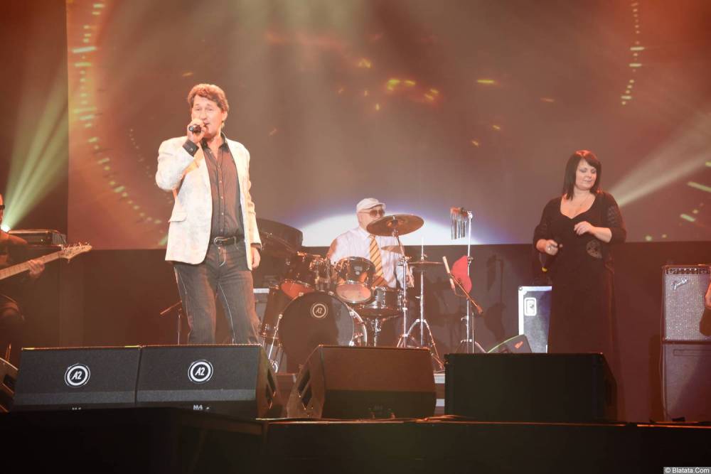 Владимир Черняков на концерте Новое и лучшее 30 ноября 2015 года на сцене