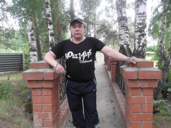 Сергей Какенов: «Я вырос на улице, во дворах с гитарой и песнями...»