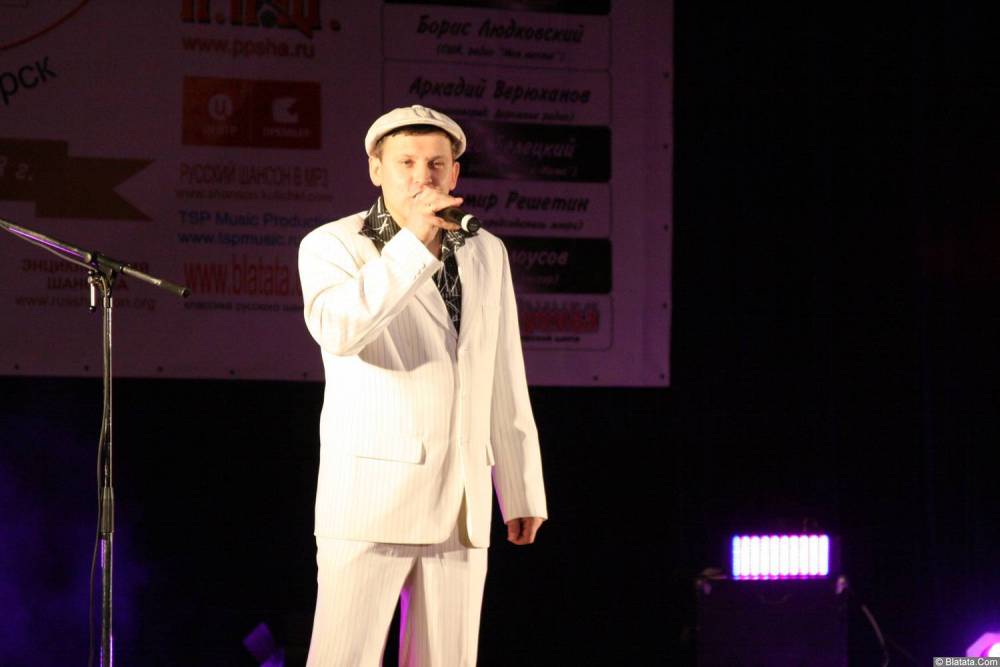Юрий Белоусов 13 декабря 2008 года на фестивале Хорошая песня 4