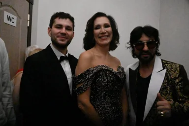 Александр Марцинкевич обсуждает программу фестиваля «Звезды Невы»