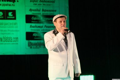 Юрий Белоусов 13 декабря 2008 года на фестивале Хорошая песня 1
